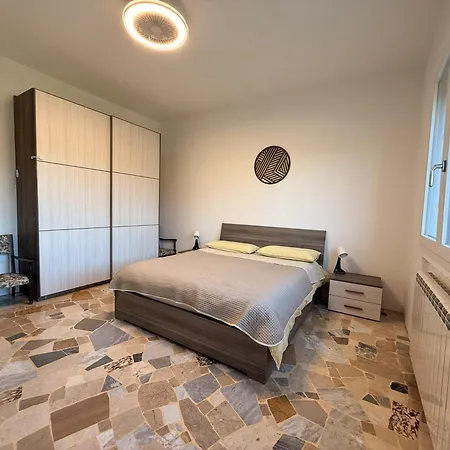 Family 3-bedroom Near Mxp & Maggiore - Parking דירה