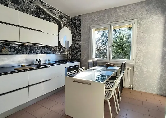 Family 3-bedroom Near Mxp & Maggiore - Parking *